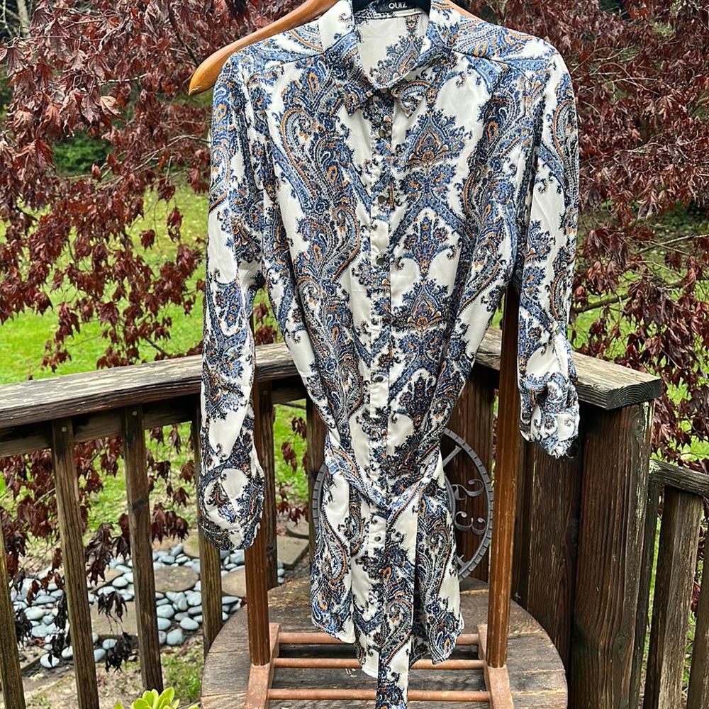 Quiz paisley long button down shape enhancing waist tie roll up cuff satin 14